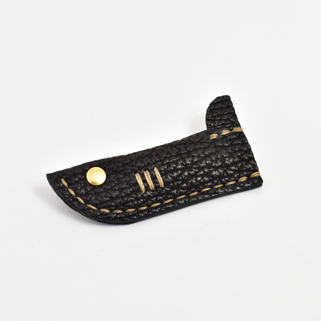 サメ革の鉛筆キャップ