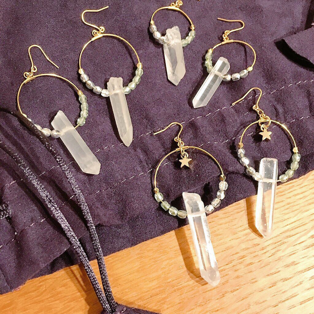 手嶋純太イメージカラービーズ×天然石ピアス