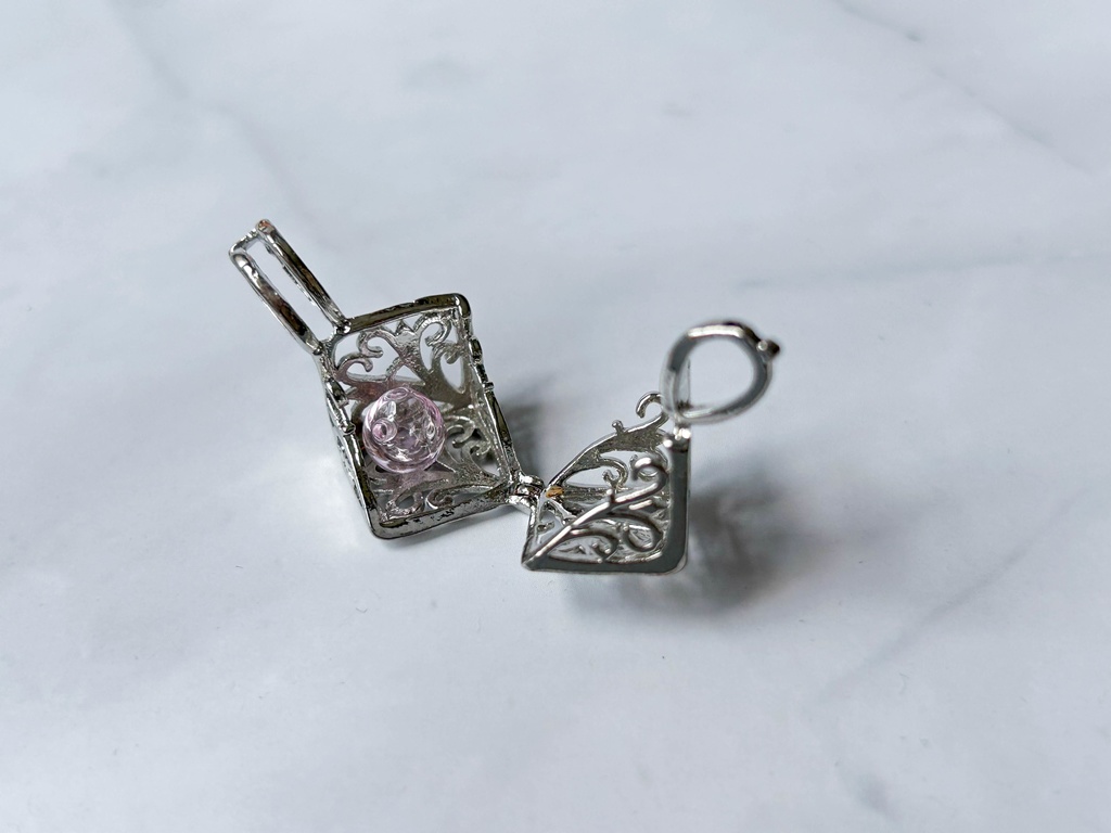 【アキヤ】香水入れネックレス3