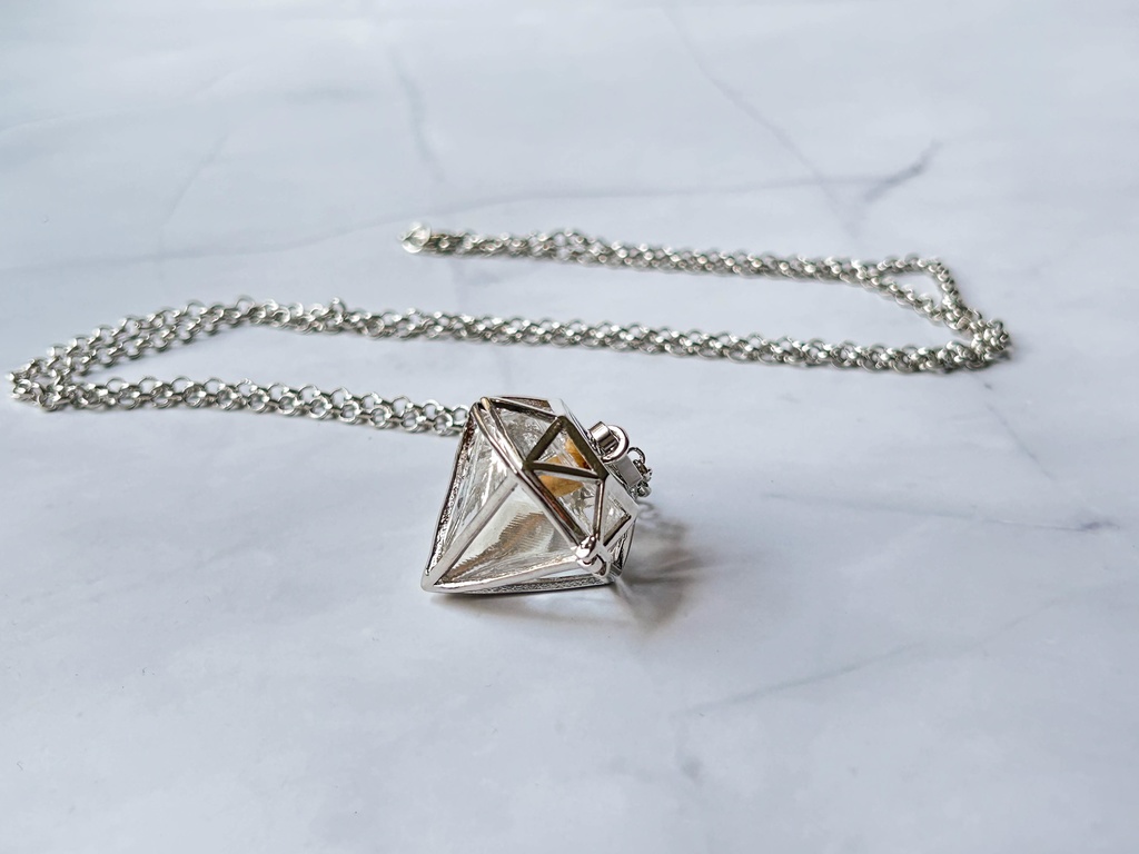 【アキヤ】香水入れネックレス3