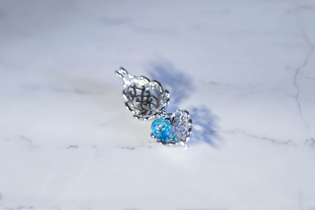 【アキヤ】香水入れ銀ネックレス2