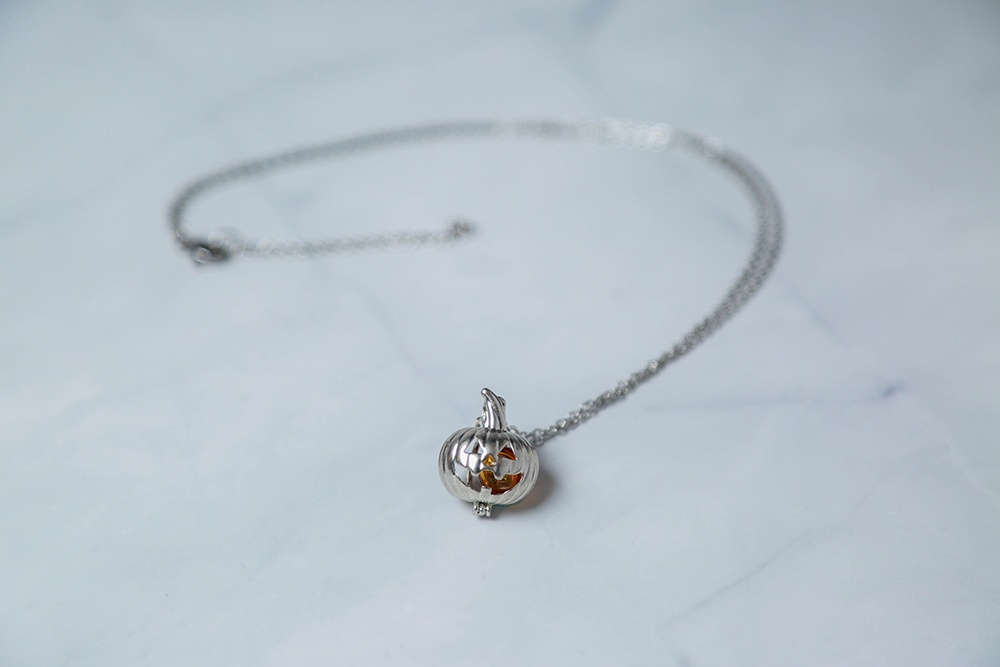 【アキヤ】香水入れ銀ネックレス2