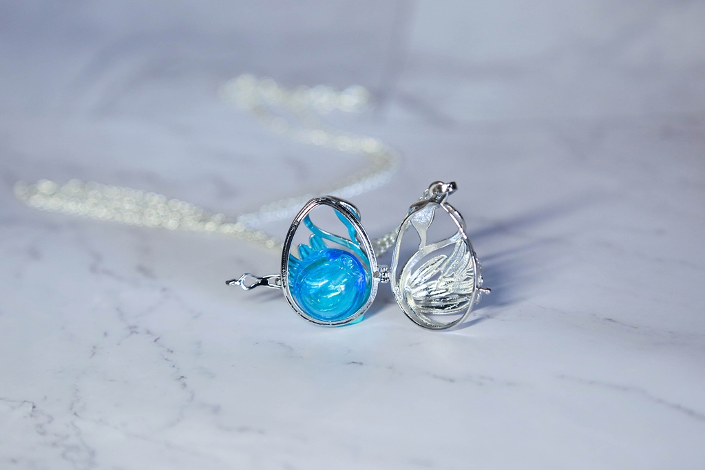 【アキヤ】香水入れ銀ネックレス2