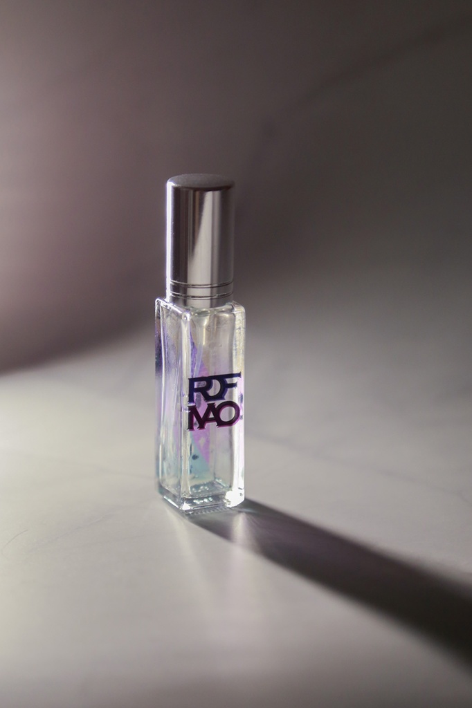 【非公式】剣持刀也/ろふまお/ ChroNoiR 香水瓶