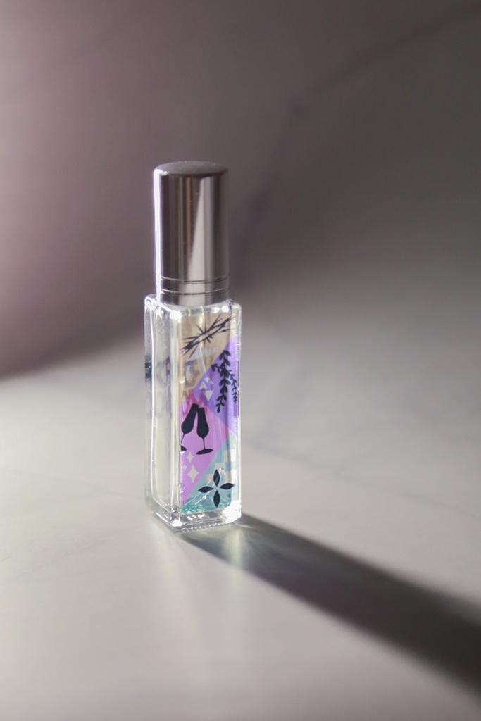 【非公式】剣持刀也/ろふまお/ ChroNoiR 香水瓶