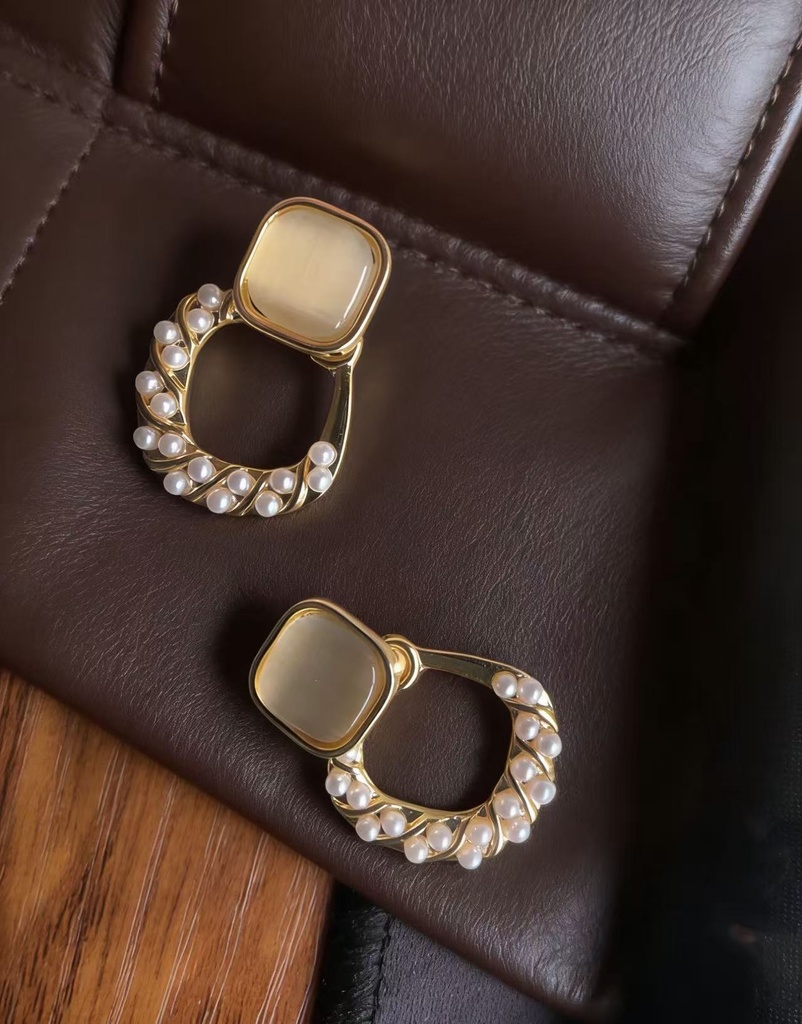 handmade pearl earrings