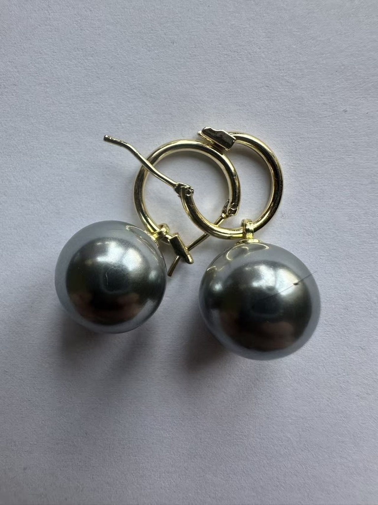 ゴールド グレーパール フープピアス レディース アクセサリー 韓国風 上品 通勤 プレゼント