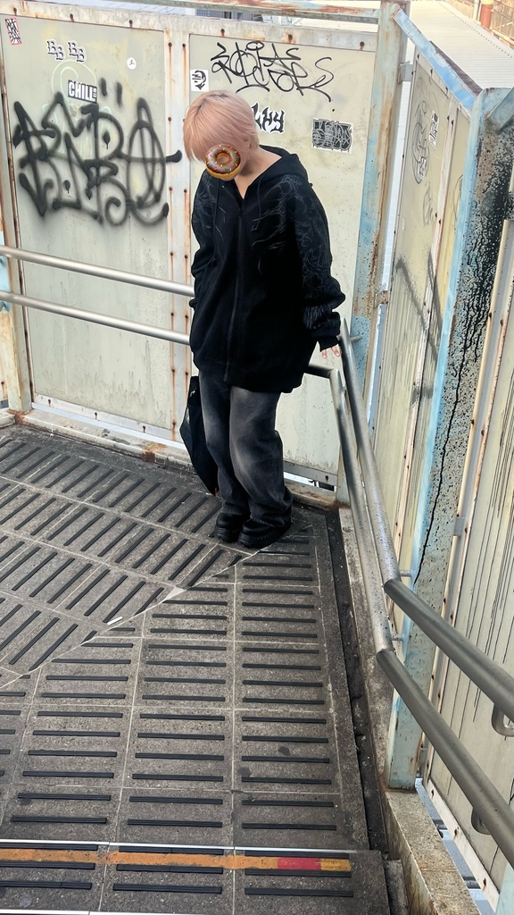 「リリス」パーカー 力人児