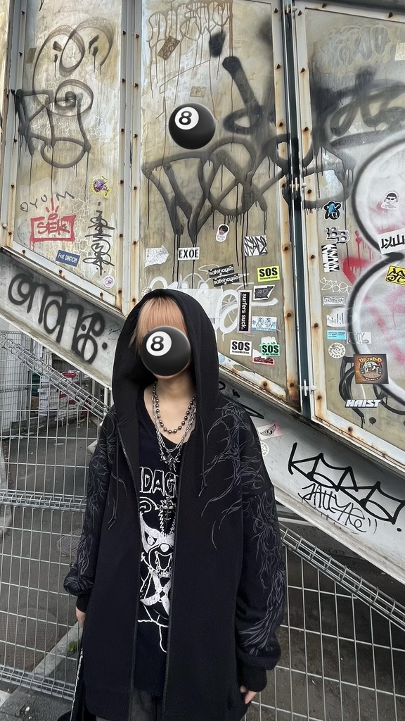 「リリス」パーカー 力人児