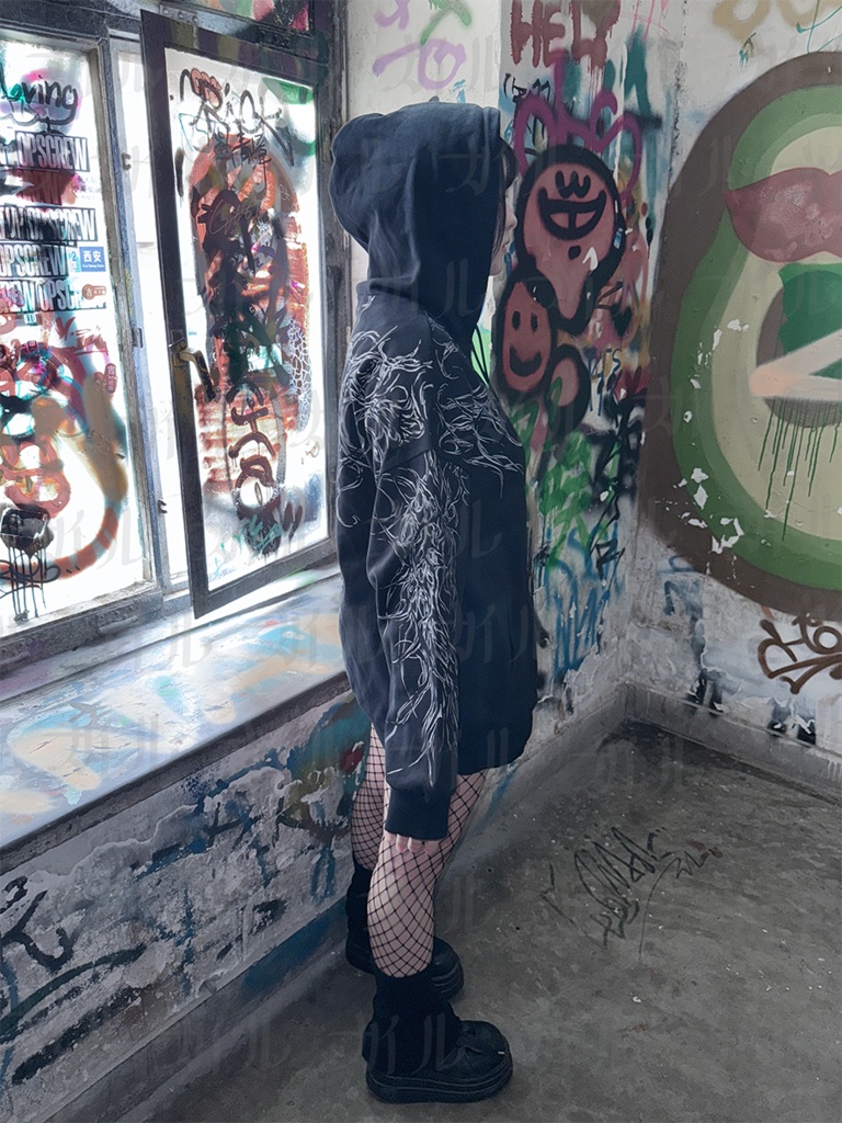 「リリス」パーカー 力人児