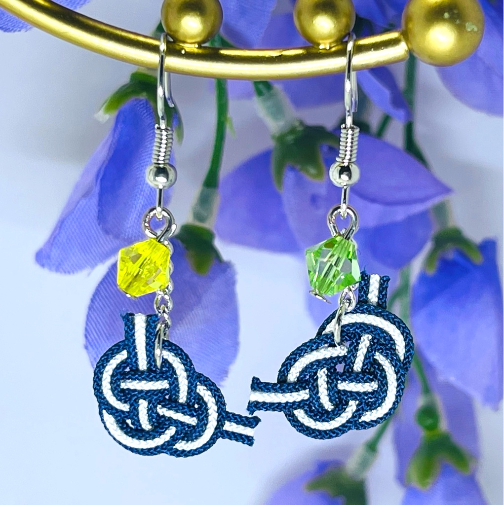 鬼滅の刃　伊黒小芭内　イメージピアス