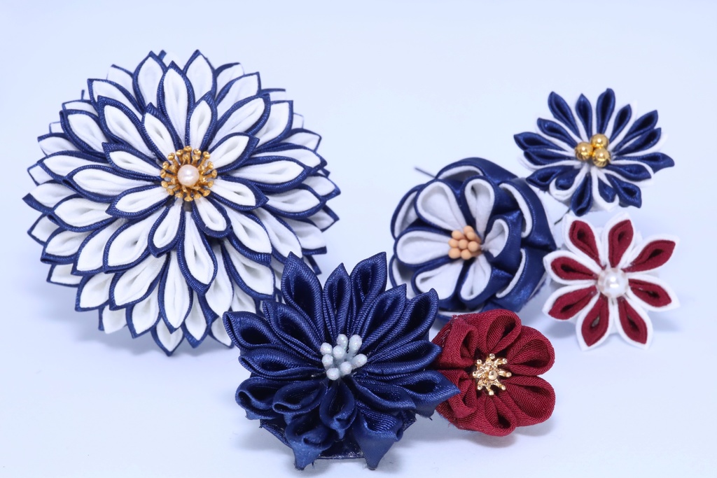 *T_011*【送料込】つまみ細工 髪飾りセット(紺)