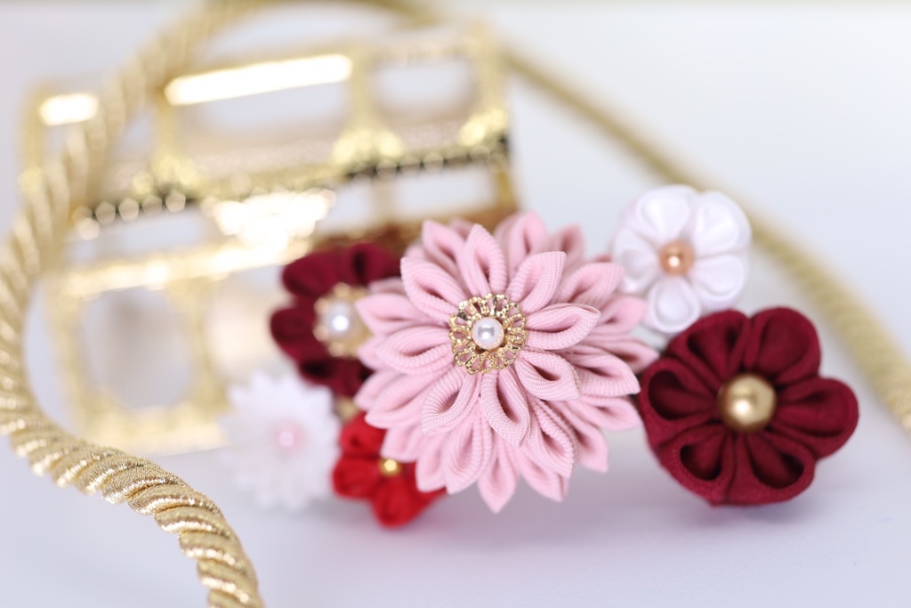 *T_013*【送料込】つまみ細工 バレッタ(ピンク)