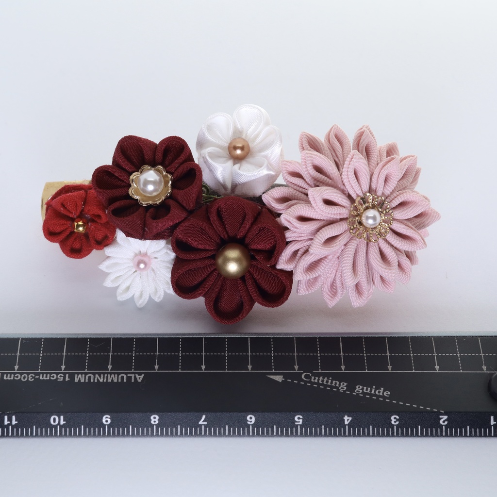 *T_013*【送料込】つまみ細工 バレッタ(ピンク)