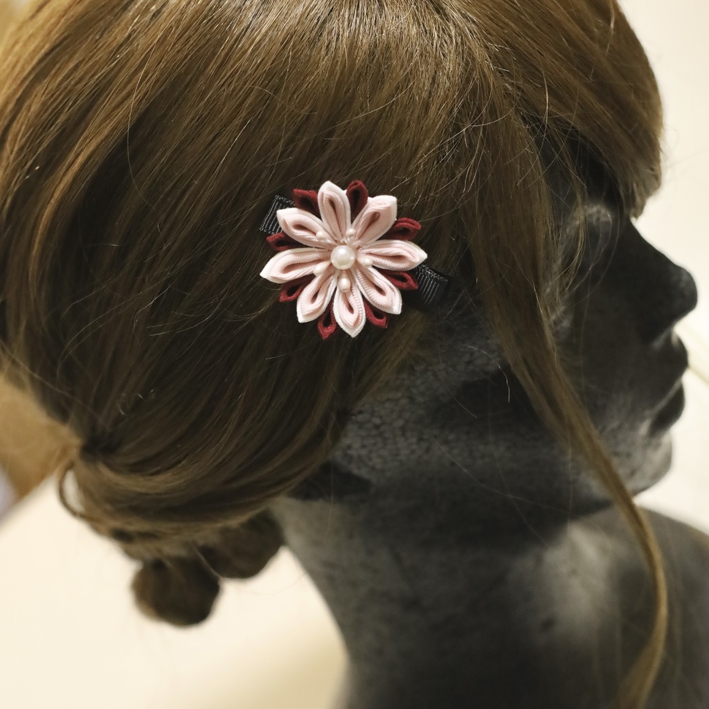 *T_014*【送料込】つまみ細工 ヘアクリップ(ピンク)