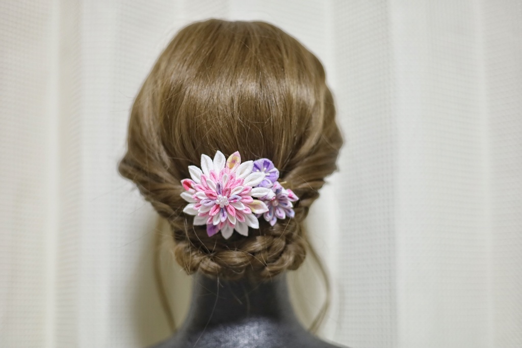 *T_018*【送料込】つまみ細工 バレッタ(白)