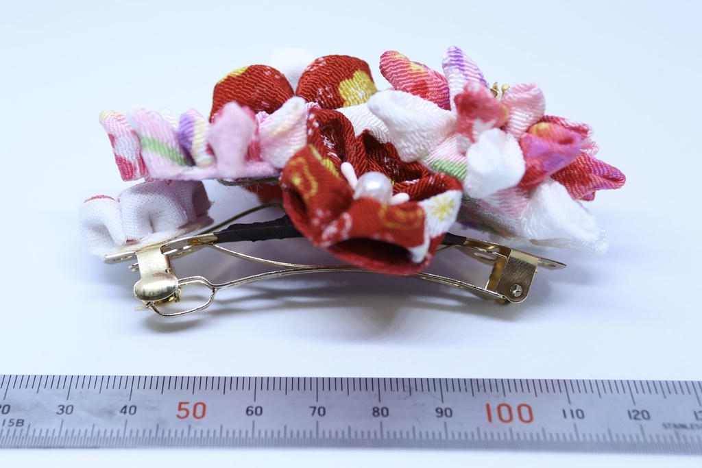 *T_019*【送料込】つまみ細工 バレッタ(赤)