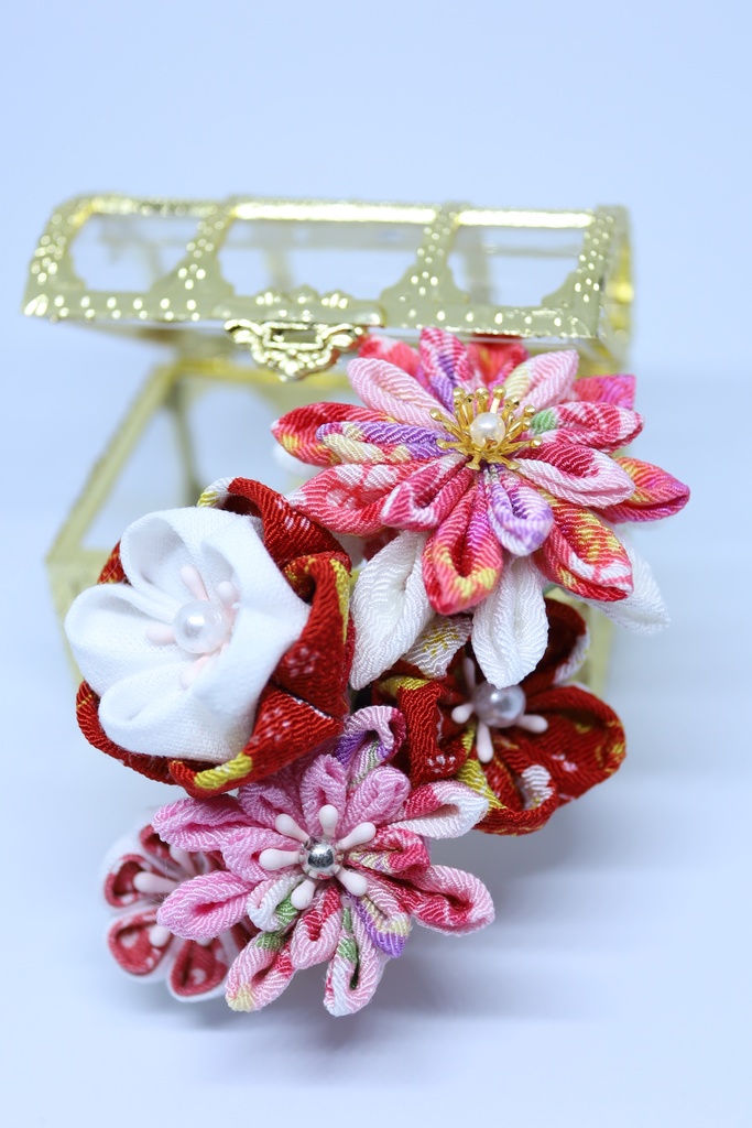 *T_019*【送料込】つまみ細工 バレッタ(赤)