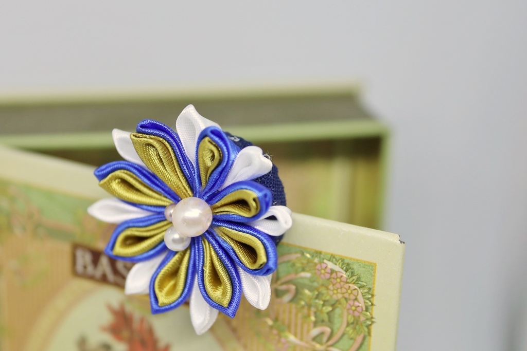 *T_022*【送料込】つまみ細工 ポニーフック