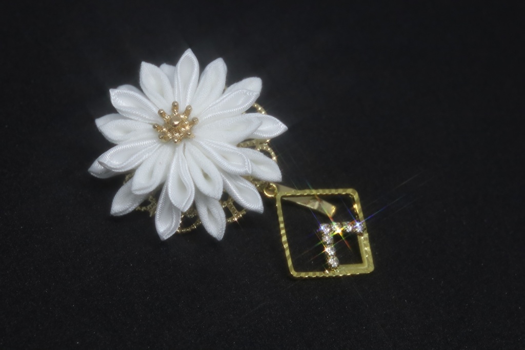 *T_024*【送料込】つまみ細工 ポニーフック