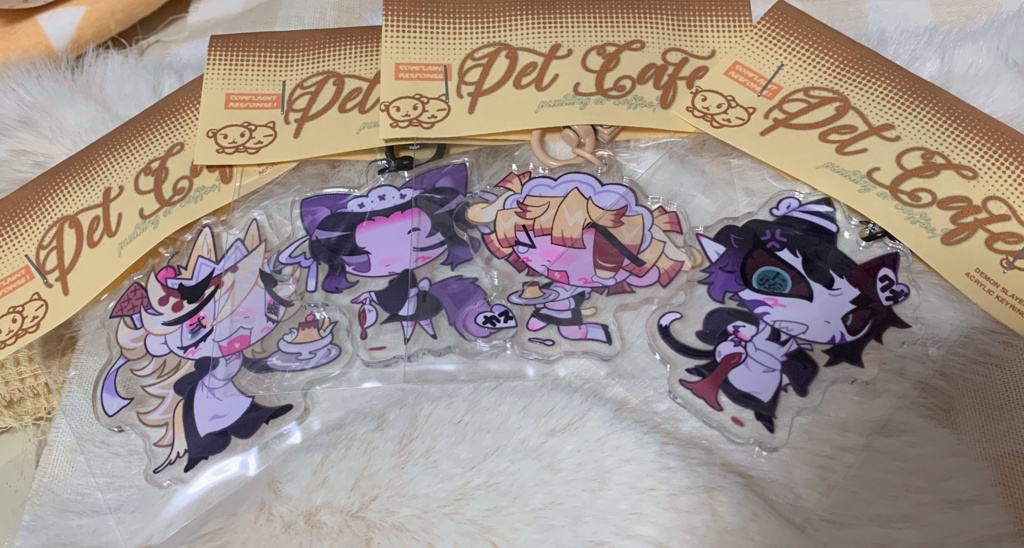 ☕️Petcafe Acrylic keychain🍮