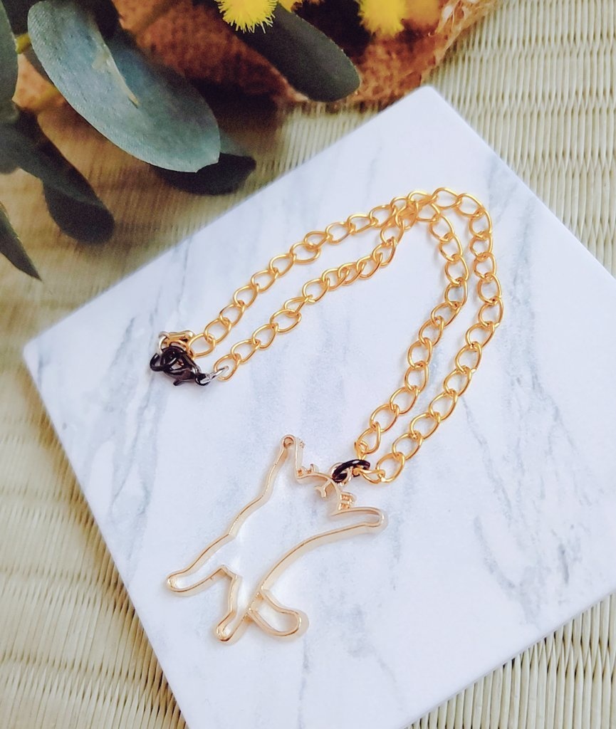 へそ天!猫ネックレス