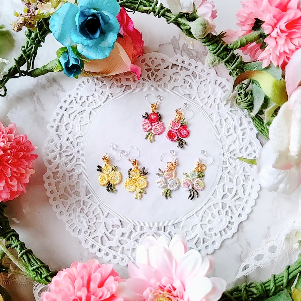 花束💐イヤリング