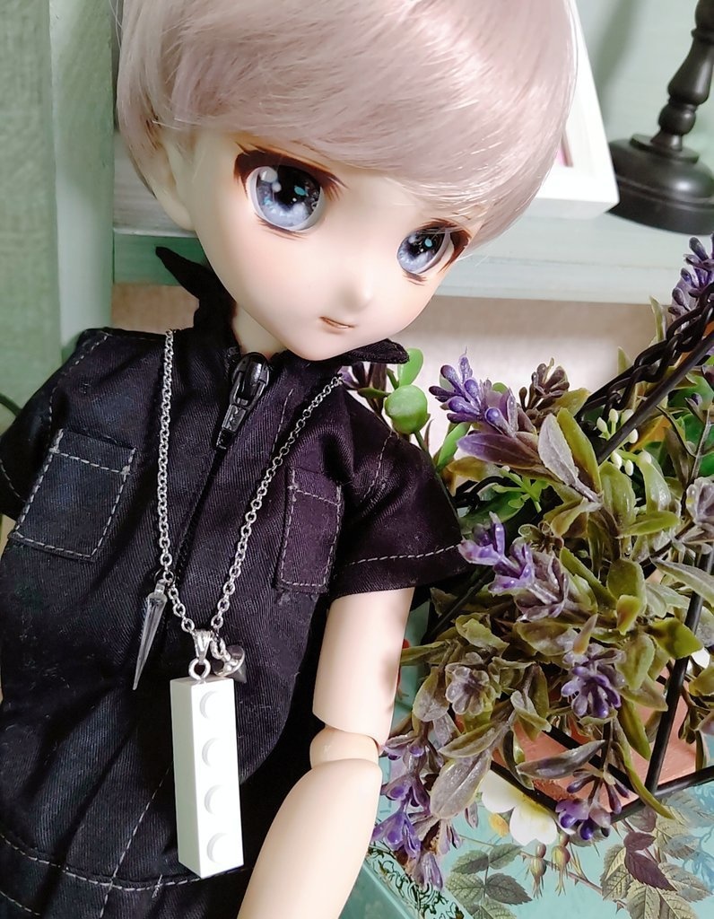 ブロックネックレス