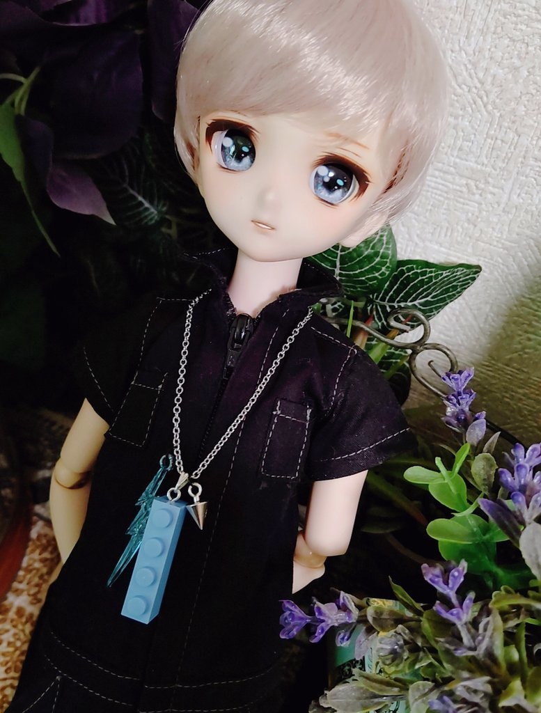 ブロックネックレス