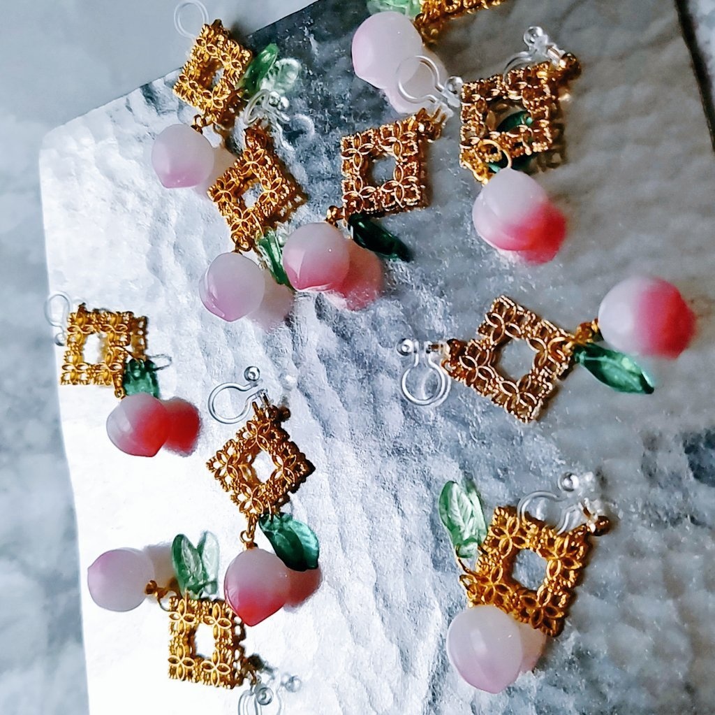 水蜜桃(イヤリング3個セット)