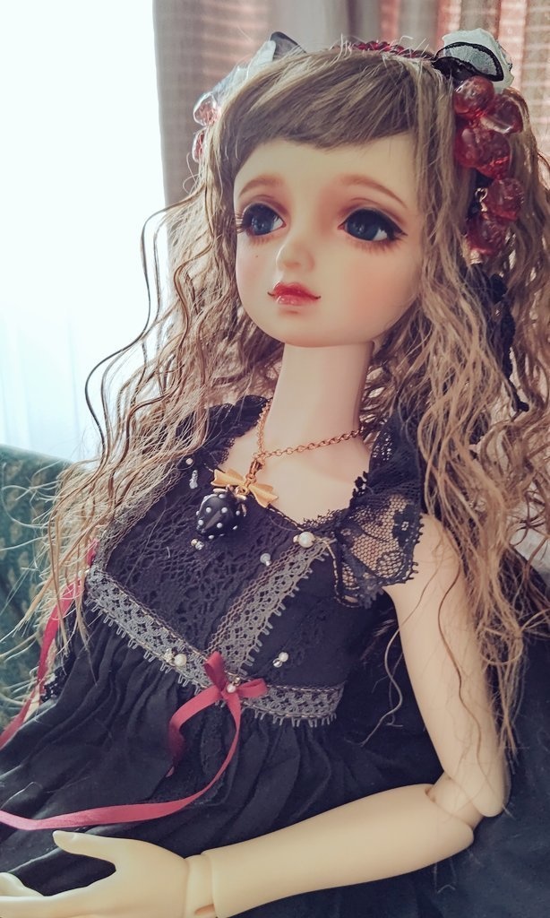 『Strawberry』(カチューシャ)