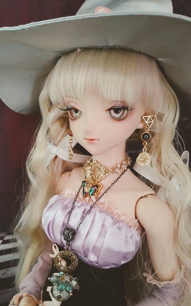 カラフル目玉イヤリング