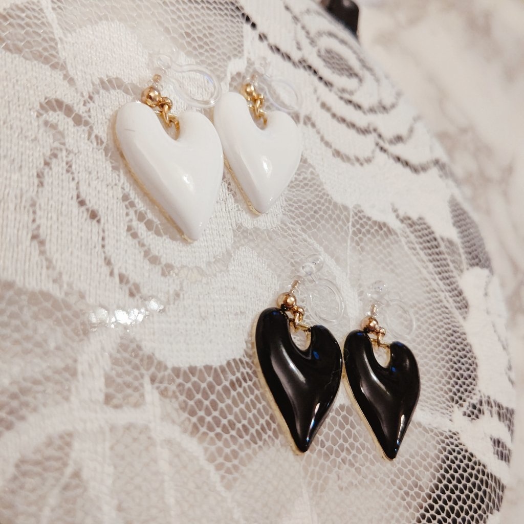 ビッグハートピアス