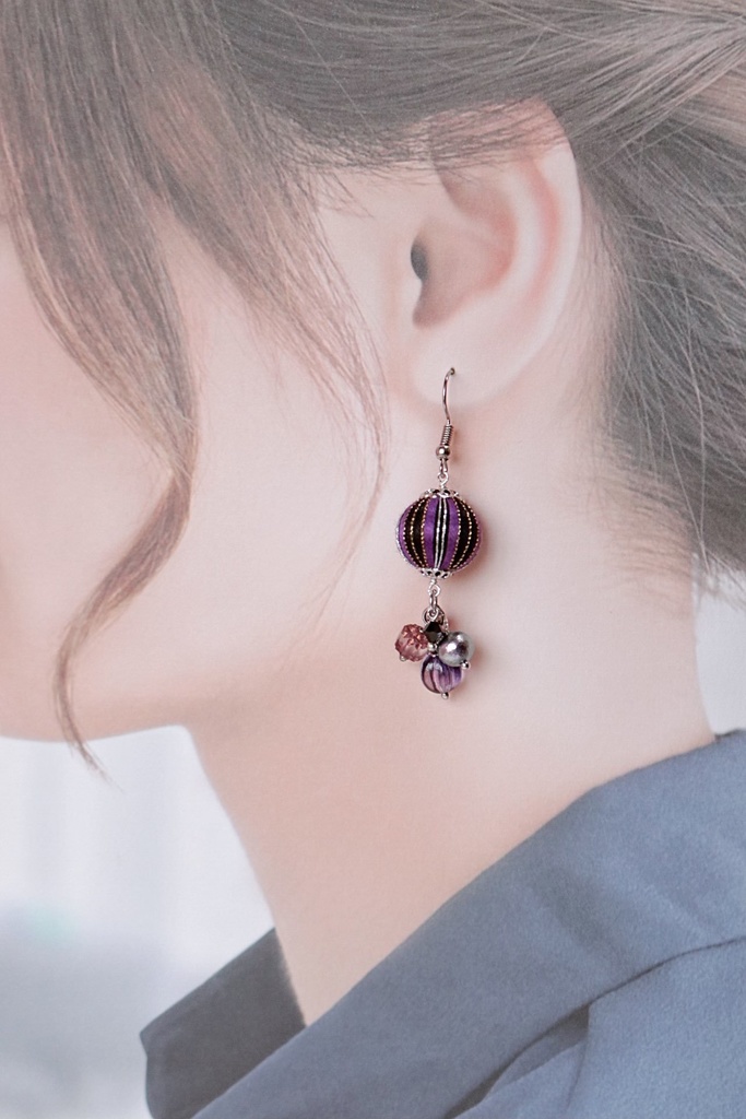 同期組イメージ 巻き玉ピアス