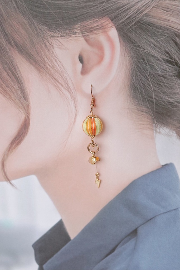 同期組イメージ 巻き玉ピアス