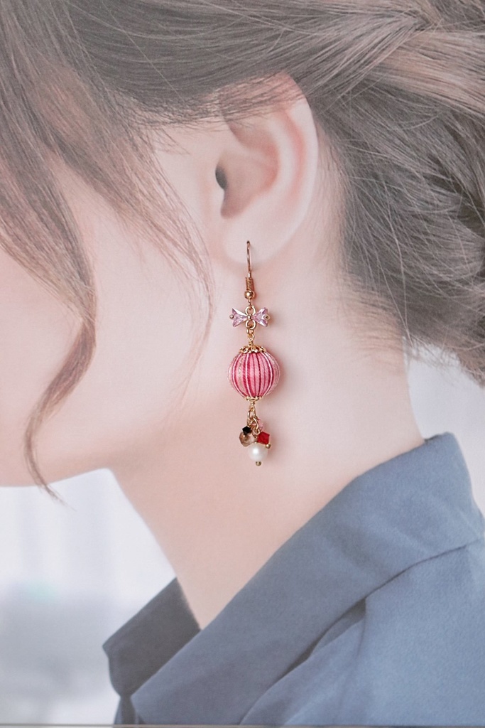 同期組イメージ 巻き玉ピアス