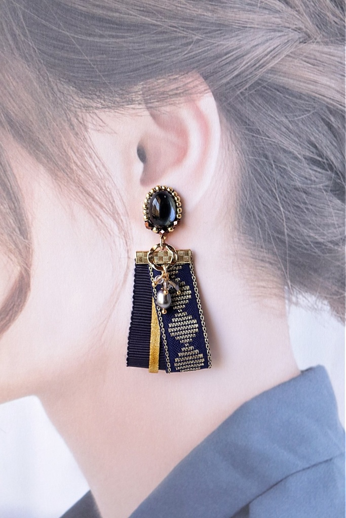 文久土佐組イメージ リボンタッセルピアス