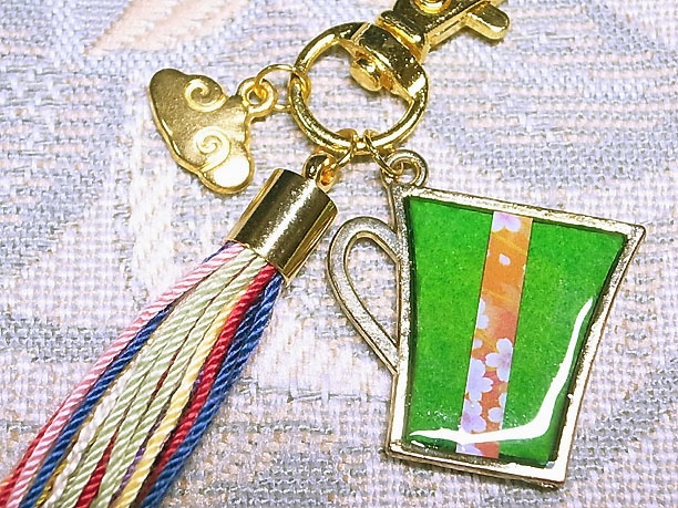 レジンバッグチャーム「カップ」