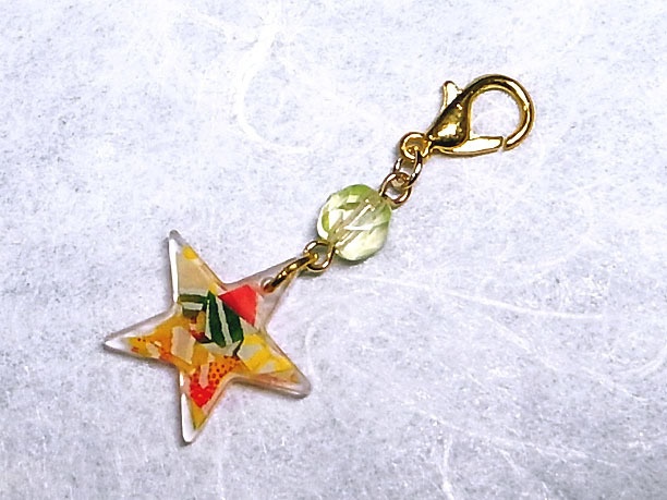 どこでもチャーム「可憐」