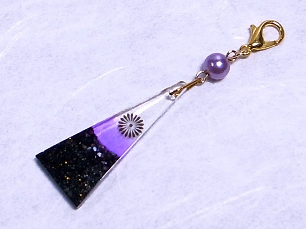 どこでもチャーム「華美」