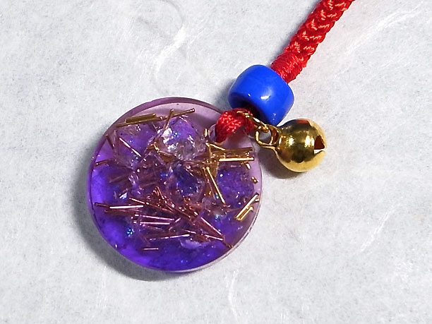 レジン根付「明珠」