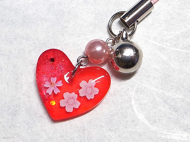 レジンストラップチャーム「ハート」