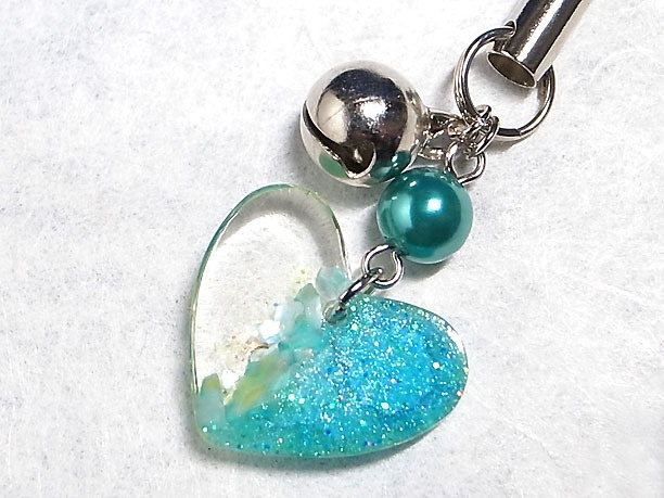 レジンストラップチャーム「ハート」