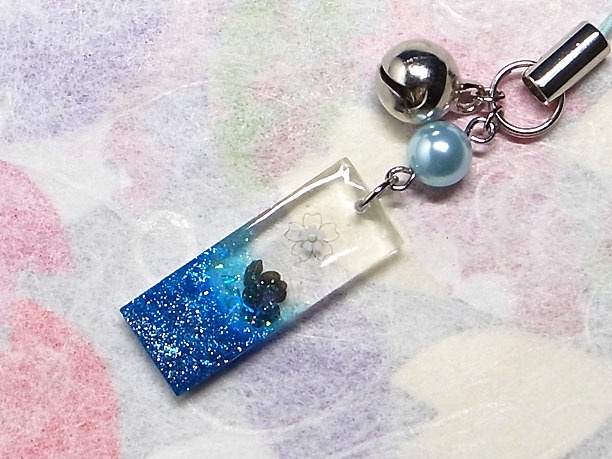 レジンストラップチャーム「久遠」