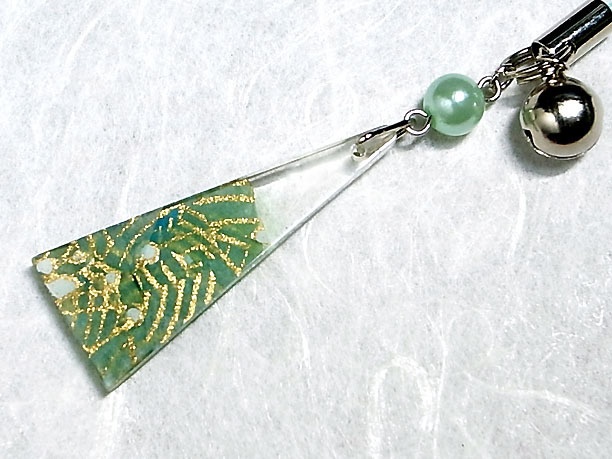 レジンストラップチャーム「三碧」