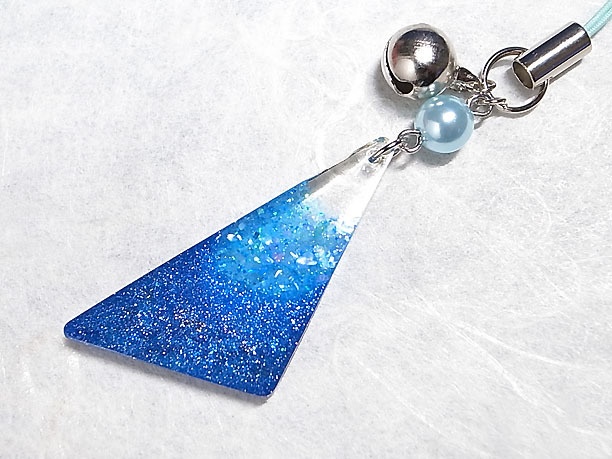 レジンストラップチャーム「有情」