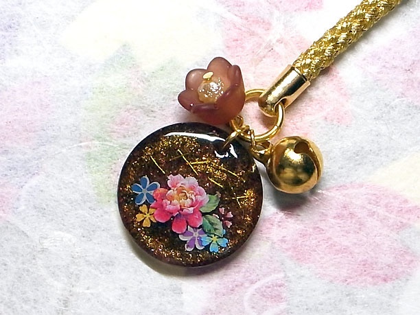 レジン根付「薫香」