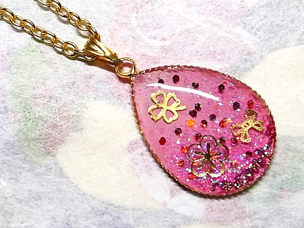 レジンペンダント「雫」