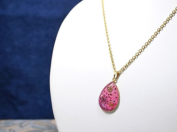 レジンペンダント「雫」