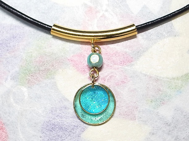 レジンペンダント「慧眼」